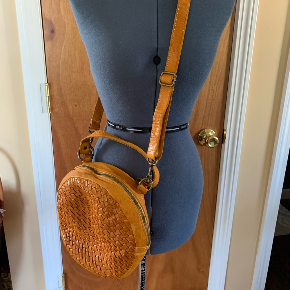 Langelotti round leather purse